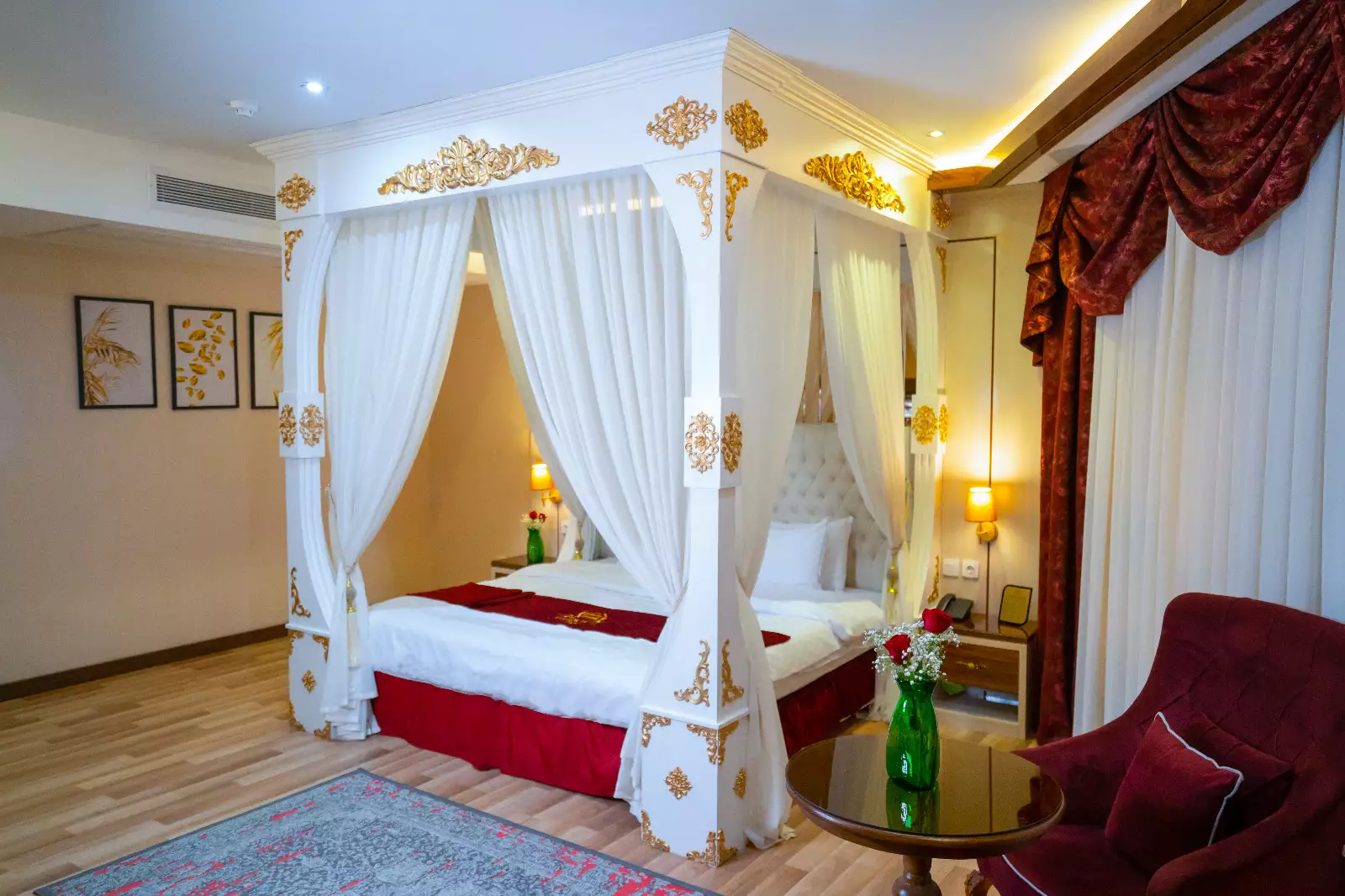 Alibaba https://cdn.alibaba.ir/ostorage/hotel-accommodation-images/680c9760f6e8766ef96f4e5b_هانی مون (3).webp